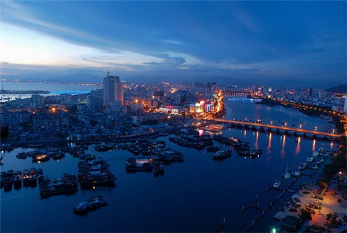 辣妈骨汤麻辣烫